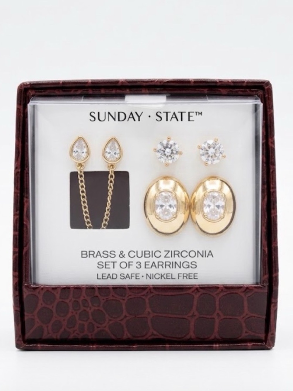 NWT ⚜️💎⚜️ Sunday State Golden Tone Brass with Cubic Zirconia Earrings Set